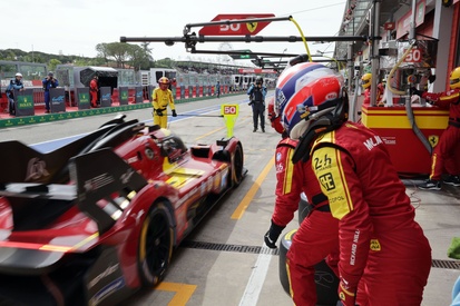 images-amp-0oOyAoP0-s2-50-ferrari-af-corse-ferrari-49