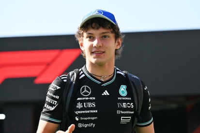 images-amp-68yqqPB0-s2-andrea-kimi-antonelli-mercedes