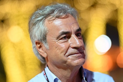 images-amp-0JBZ3OQ0-s2-carlos-sainz-sr