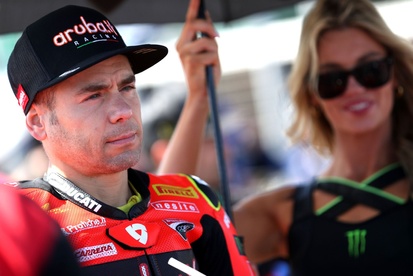 images-amp-6n9JykwY-s2-alvaro-bautista-aruba-it-racin