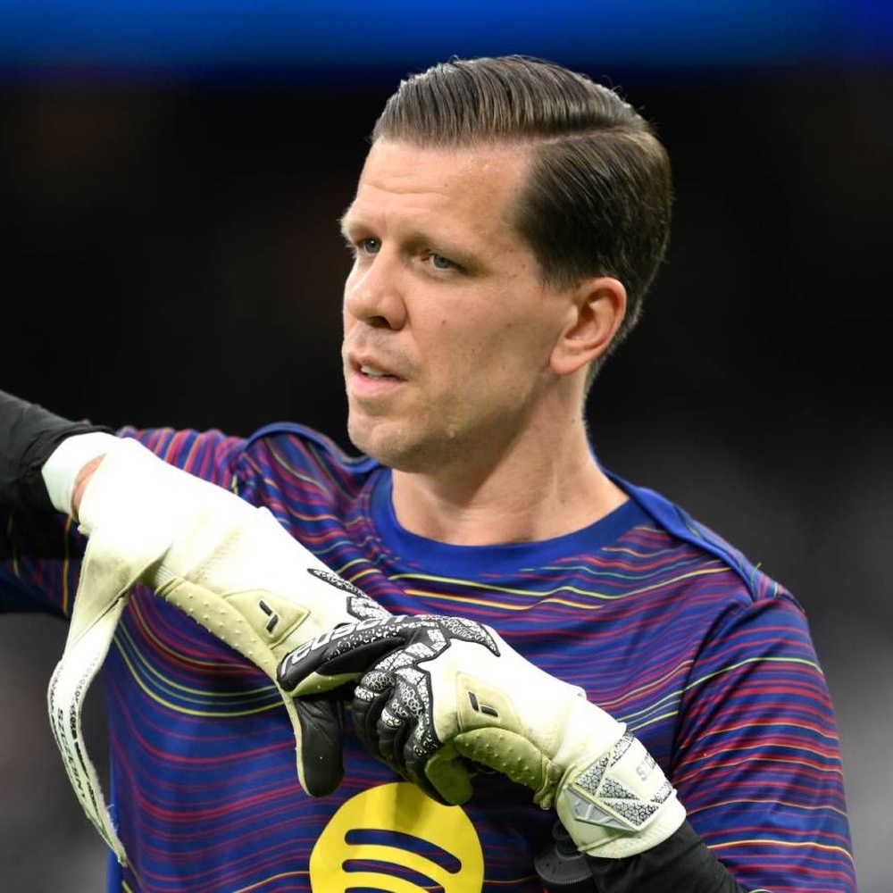  レアルマドリード カシージャス 08-09 アウェー カシージャスが渦中の人を擁護「素晴らしい監督」｜レアル・マドリード