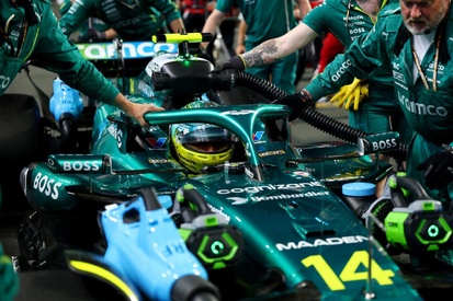 images-amp-68yqwa90-s2-fernando-alonso-aston-martin-r