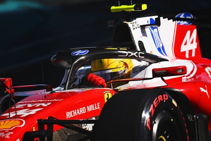 images-amp-Y9lLbxX2-s2-lewis-hamilton-ferrari
