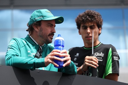 images-amp-2GzXWeE0-s2-fernando-alonso-aston-martin-r