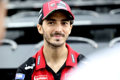 images-amp-0qgPd4OY-s2-francesco-bagnaia-ducati-team