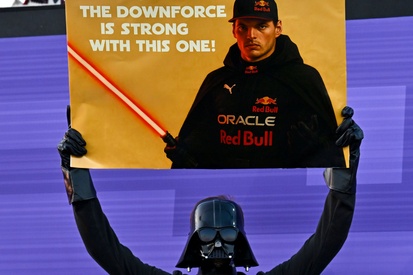 images-amp-YP7r7JX2-s2-un-fan-de-max-verstappen-red-b-3