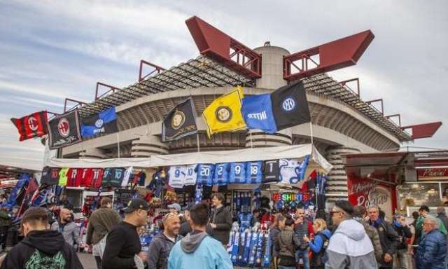 Milan-Inter del 22 aprile, il tifo rossonero risponde presente: San Siro verso il sold out