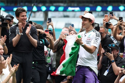 images-amp-2jEDWKb0-s2-andrea-kimi-antonelli-mercedes