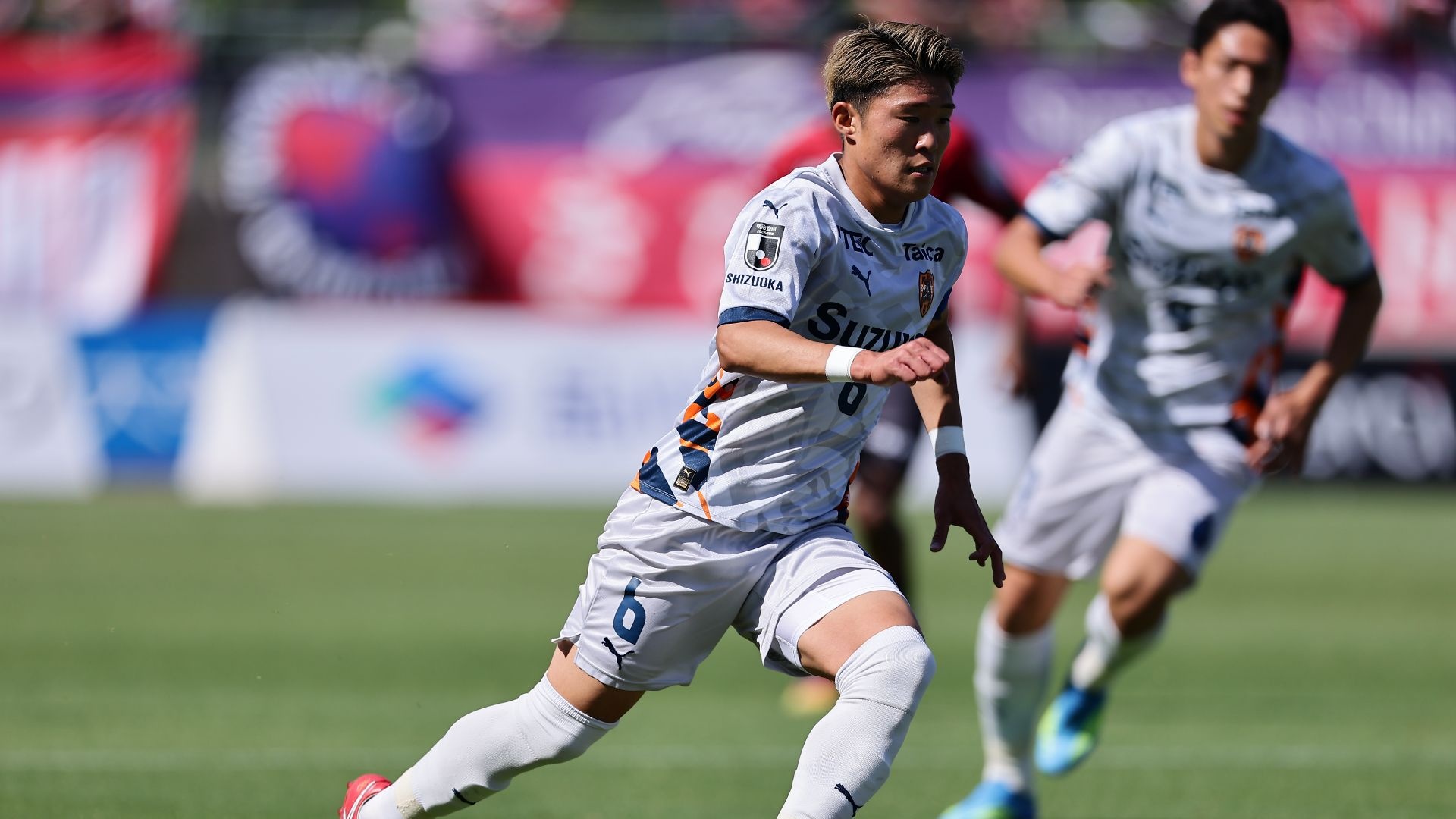 選手実使用 ボルシアMG トレーニングトップ ファビアン・ジョンソン 最新の ボルシアMG ニュース | DAZN 日本
