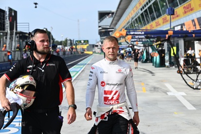 images-amp-2wBenAp0-s2-kevin-magnussen-haas-f1-team