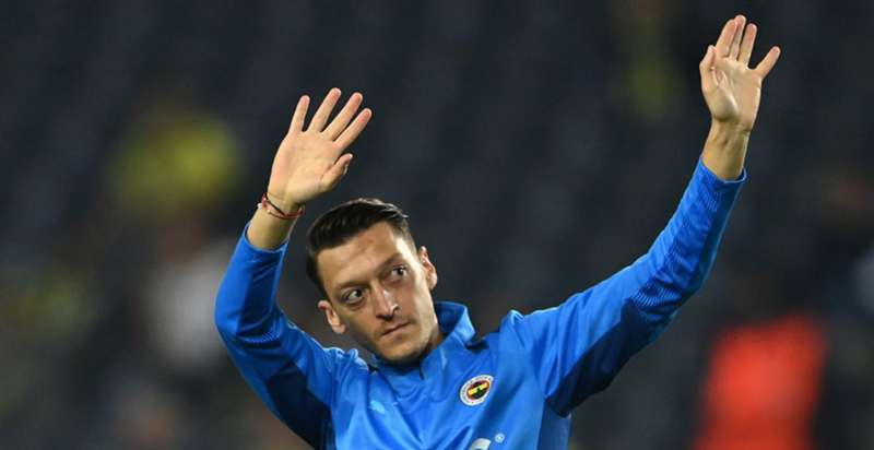"Unendlich dankbar": Rio-Weltmeister Özil beendet Fußball-Karriere