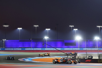 images-amp-YWKwKlBY-s2-lando-norris-mclaren-oscar-pia