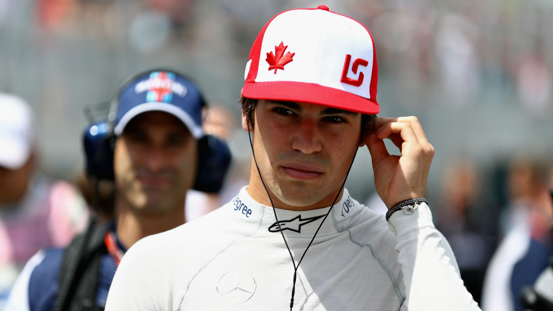 Canadian Grand Prix 2018 Lance Stroll Exits After Early Crash With Brendon Hartley Sporting News Canada