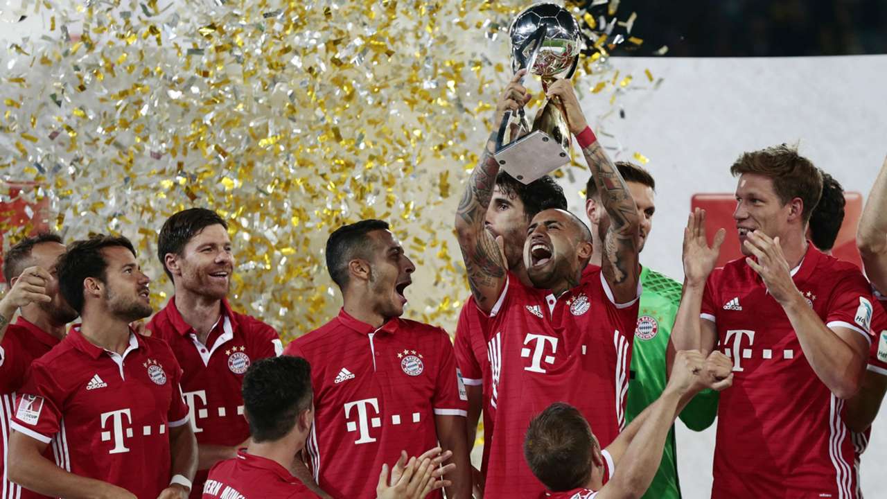 Galerie: Das Supercup-Finale BVB vs. FCB in Bildern | Goal.com