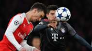 Laurent Koscielny Robert Lewandowski FC Arsenal FC Bayern München Champions League 030717