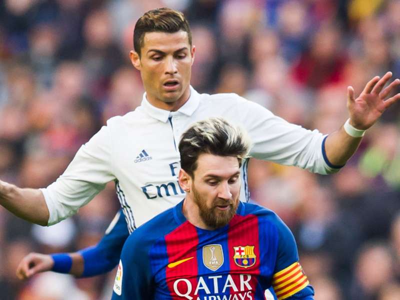 ロベルト カルロスがcr7を称賛 メッシと比較するも 現時点ではロナウドが賞にふさわしい Goal Com