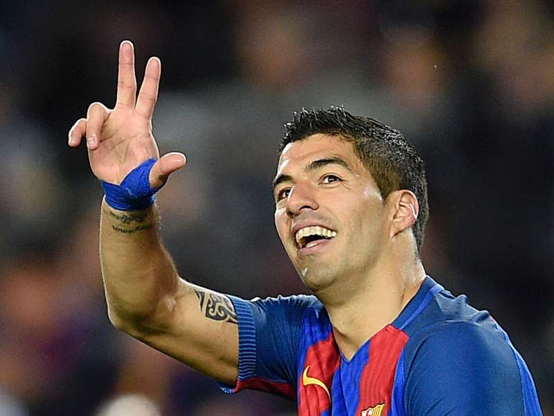 Luis Suarez hadert noch immer mit seiner FIFA-Sperre ...