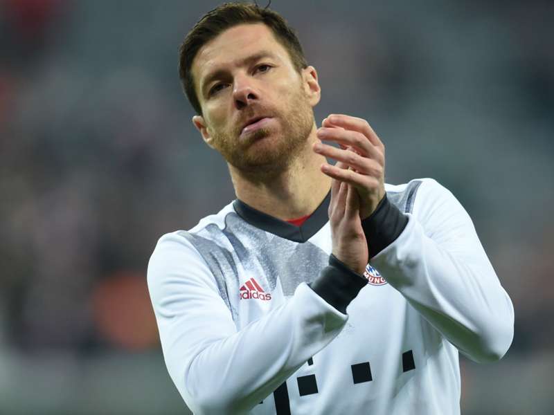 バイエルンのシャビ アロンソが現役引退を表明 リヴァプールで奇跡のcl制覇を達成 Goal Com