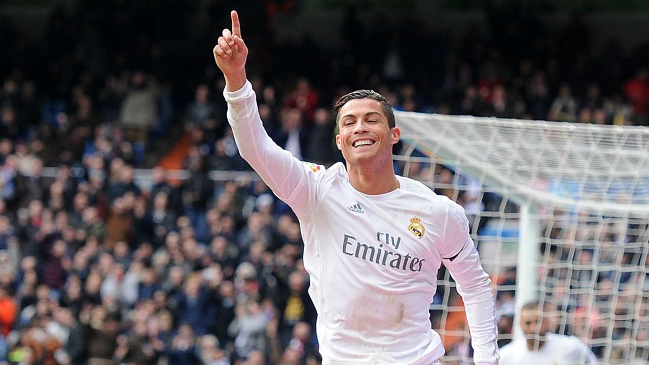 ギャラリー レアル マドリーの歴代ベスト２０人 さらにその頂点に立つのは Goal Com