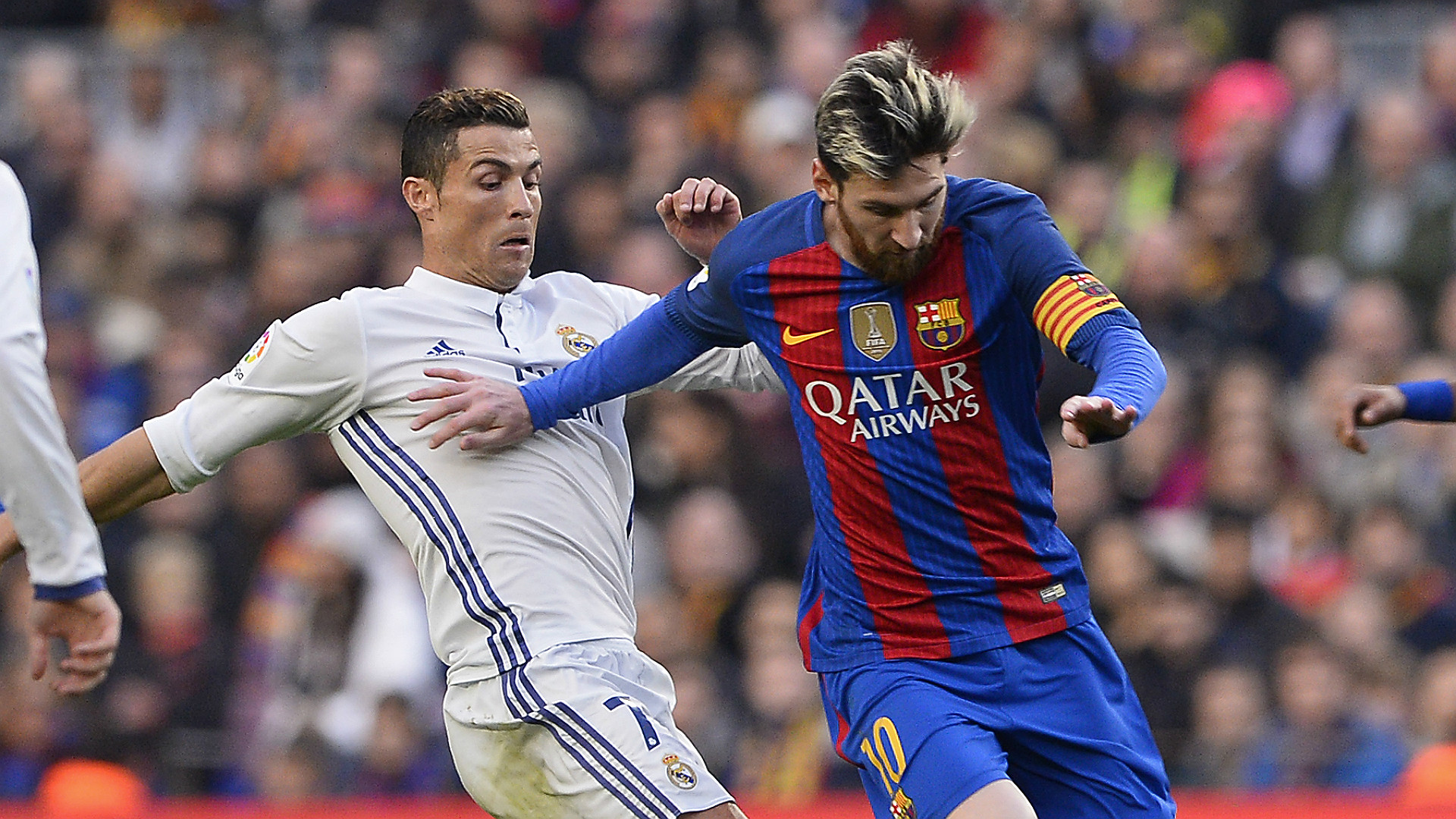 Ronaldo vs Messi in El Clasico - Who has the best stats, goals and win ...