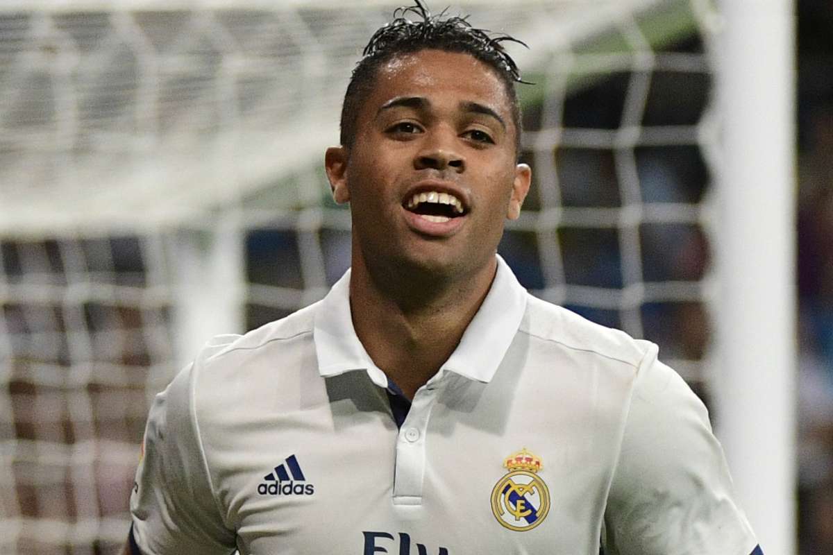 リヨン レアルから23歳のストライカーを獲得 ラカゼットの後釜確保か Goal Com