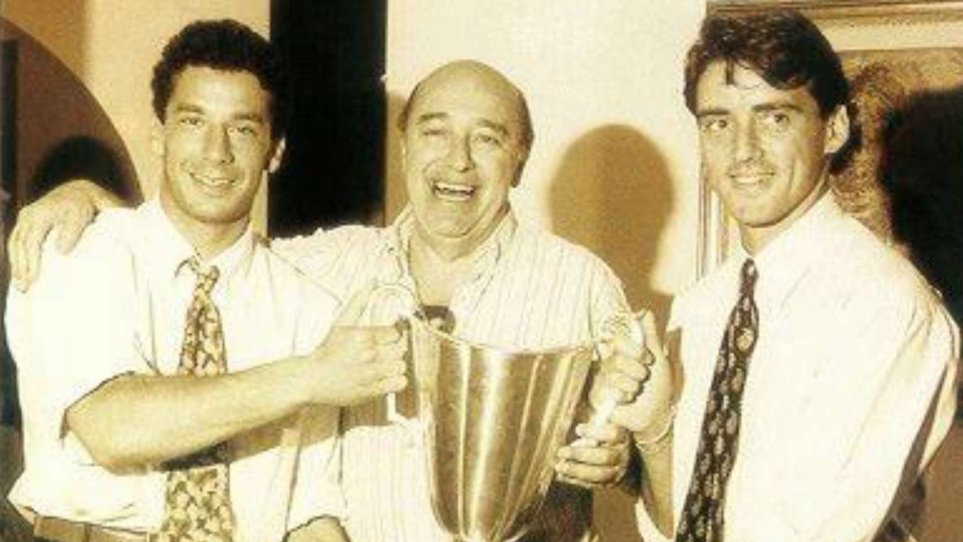 Vialli Dai Trionfi Calcistici Alla Lotta Alla Malattia Un Combattente Goal Com