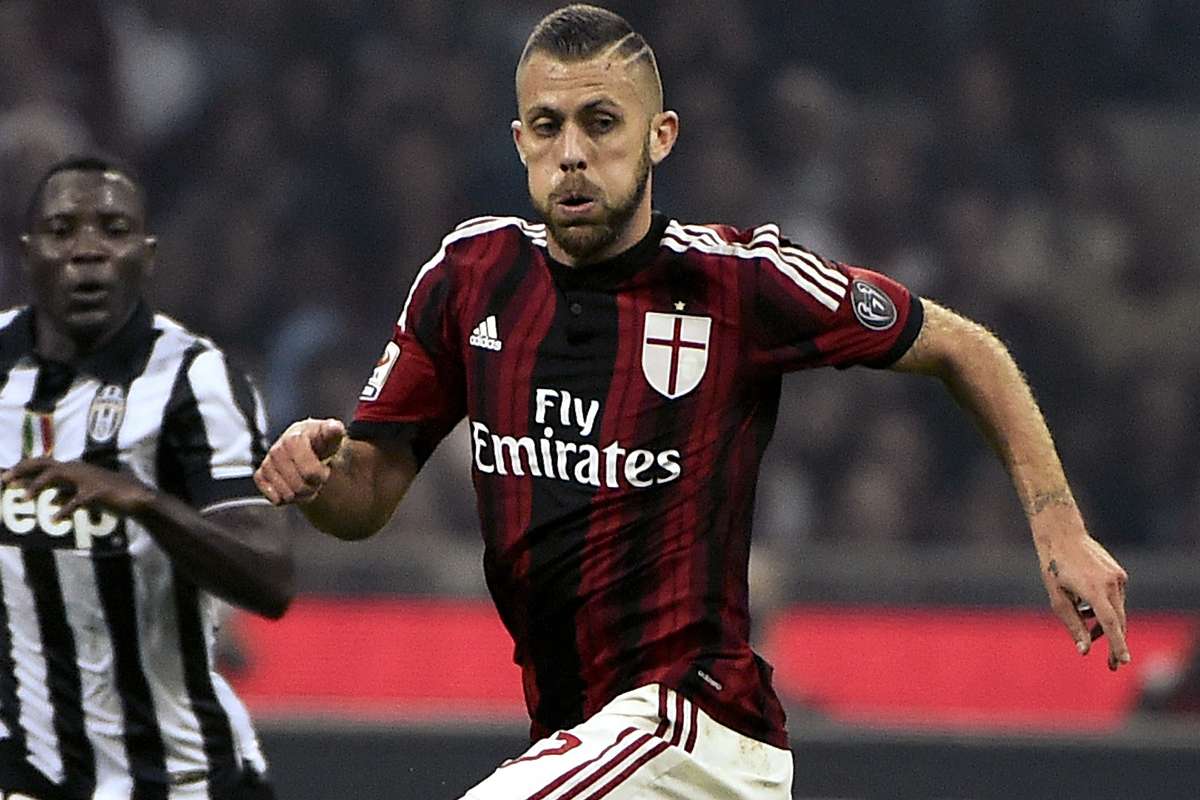メネズが来季セリエb昇格のレッジーナと3年契約を締結 15 16シーズン以来のイタリア帰還 Goal Com メネズが来季セリエb昇格のレッジーナと3年契約を締結 15 16シーズン以来のイタリア帰還 Goal Com