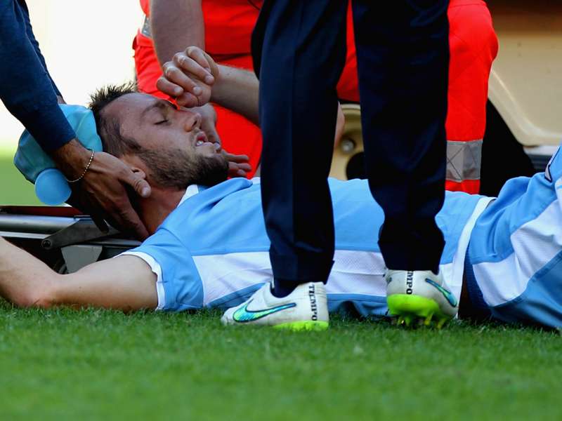 Guaio Lazio, De Vrij ko in allenamento: si teme una ...