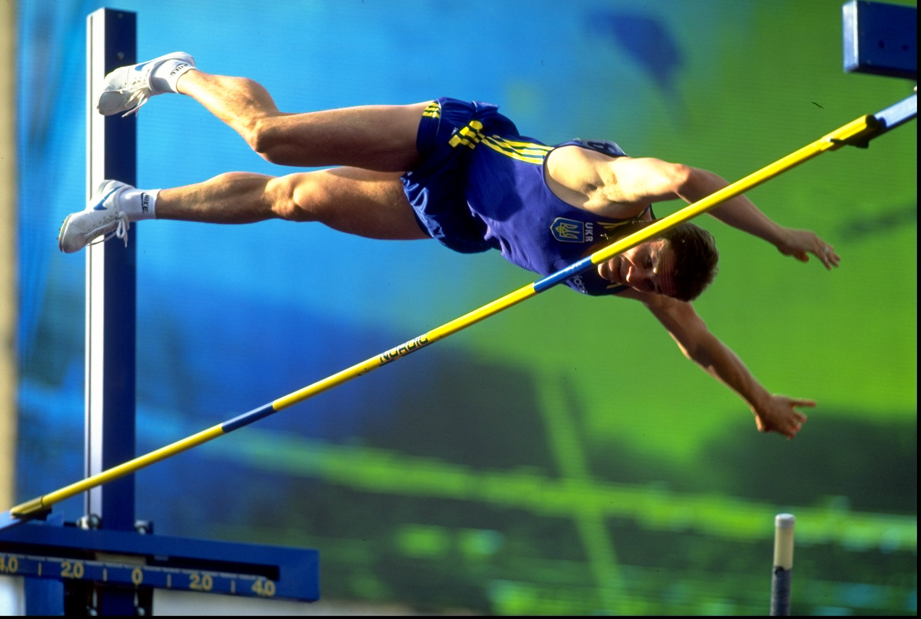 бубка легкая атлетика. арманд дуплантис легкая атлетика. прыжки с шестом. мировой рекорд прыжки в высоту. мировой рекорд дуплантис прыжки с шестом.