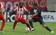 GAETAN BONG LUCAS MOURA OLYMPIAKOS PARIS SG CHAMPIONS LEAGUE 09172013