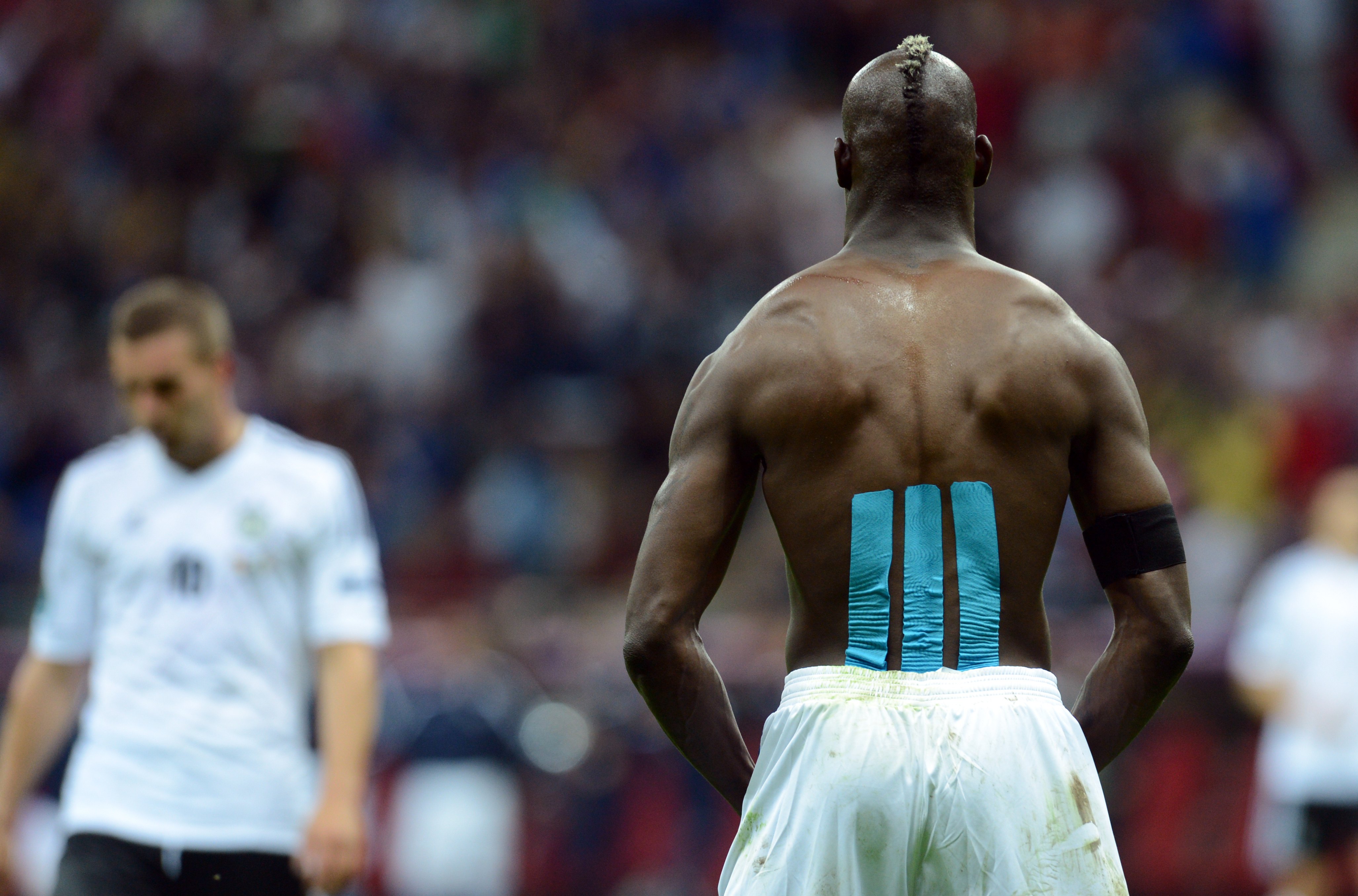 Sejarah Hari Ini (28 Juni): Kegemilangan Mario Balotelli ...