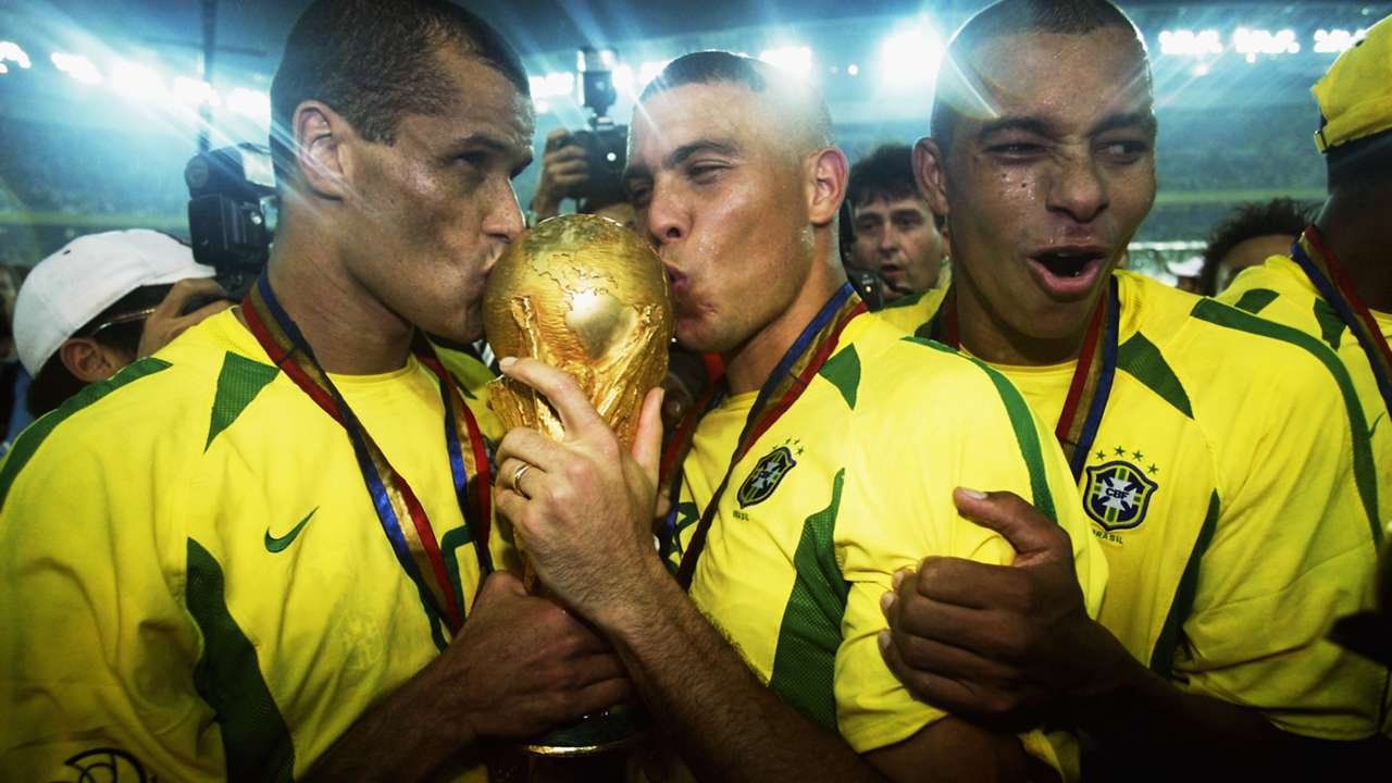 Piala Dunia Fifa 2002 Juara Runner Up Skuad Brasil Topskor Jadwal Hasil Piala Dunia Jepang Korea Selatan 2002 Goal Com