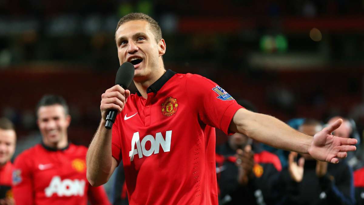 vidic man utd shirt