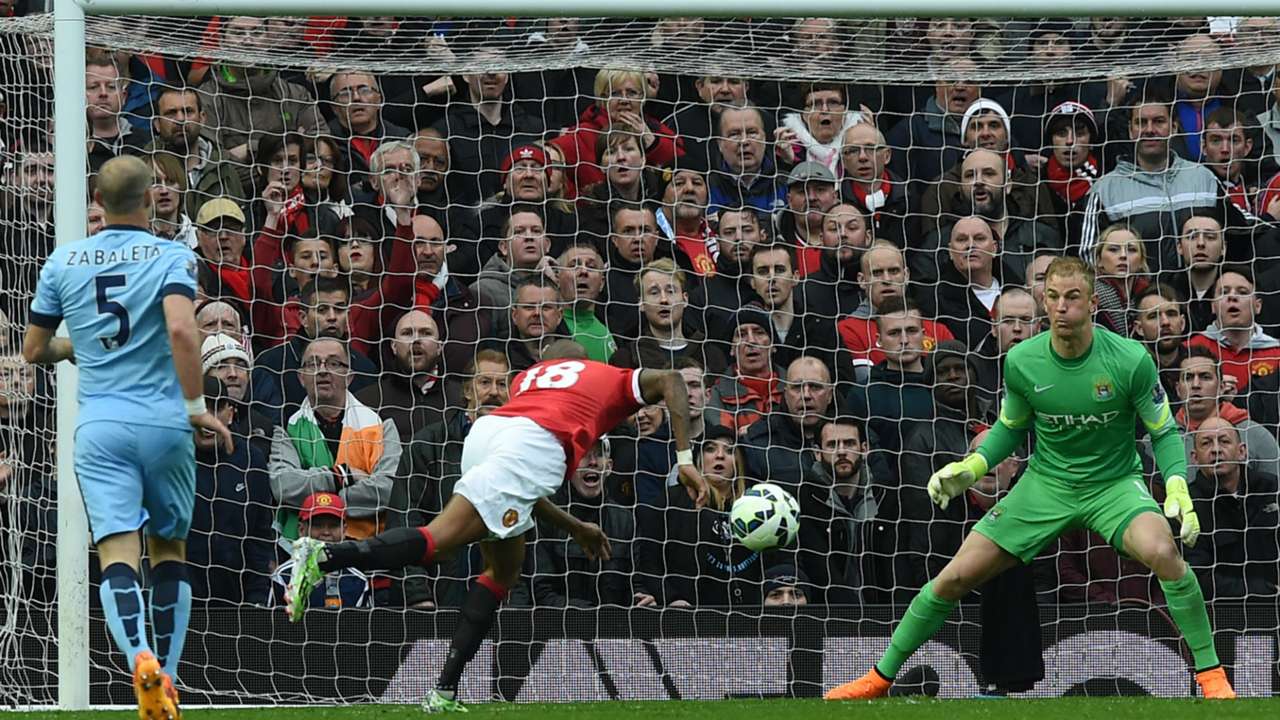 Premier League Team Of The Week Bolasie Stars Alongside Host Of Manchester United Derby Heroes Goal Com