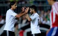 Sami Khedira, Ilkay Gündogan; Germany - Paraguay