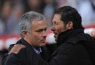 Chelsea's Jose Mourinho and Atletico Madrid's Diego Simeone embrace