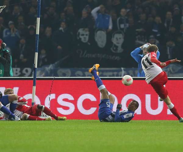 Wer überträgt Union Berlin vs. Hertha BSC heute live im TV ...