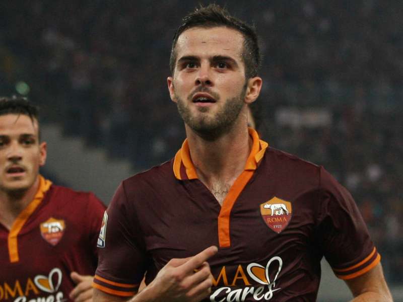As Rom Pjanic Schockiert Nach 7 1 Klatsche Gegen Fc Bayern Munchen Goal Com
