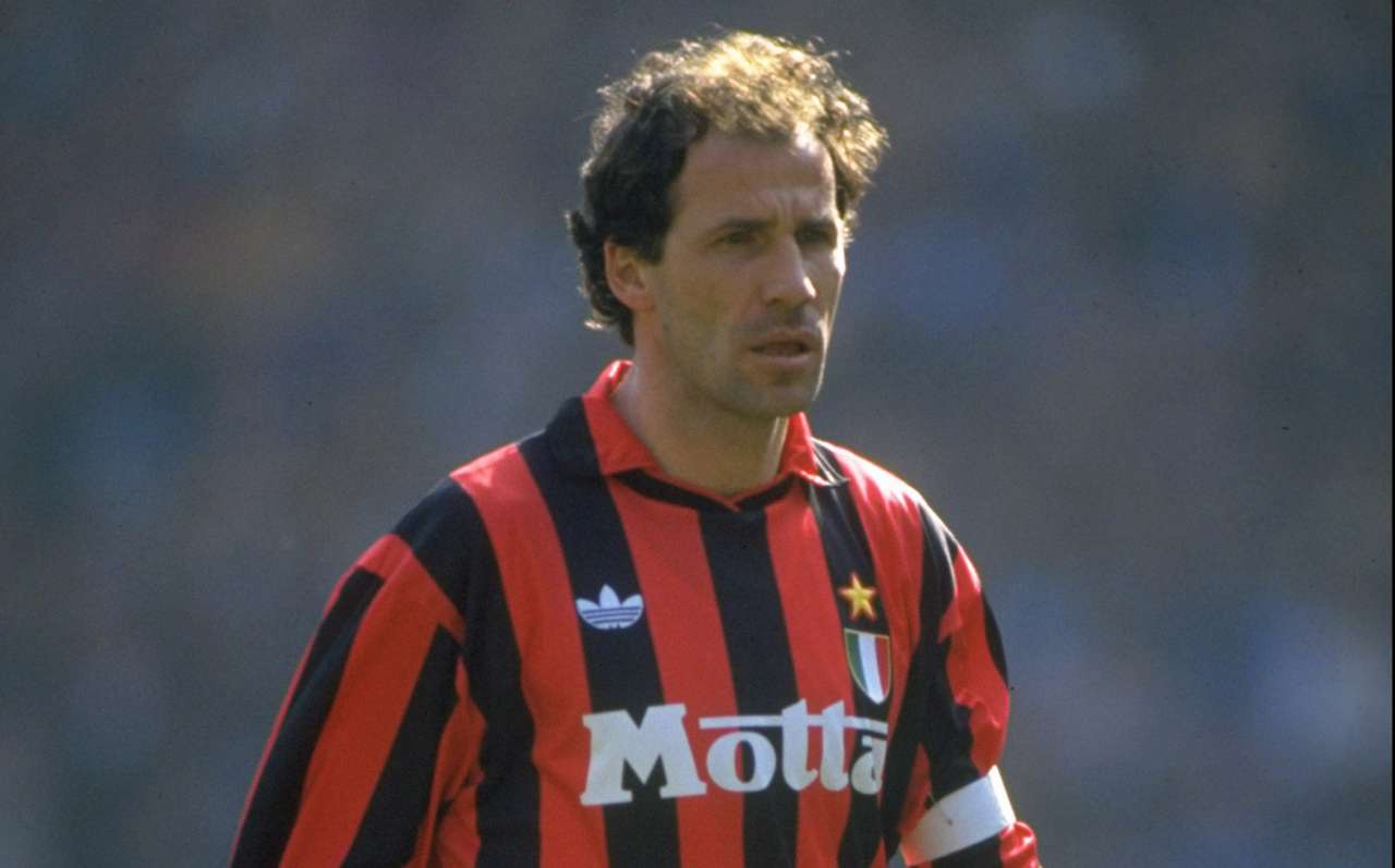 Maldini Van Basten The 50 Greatest Milan Players Of The Berlusconi Era Goal Com