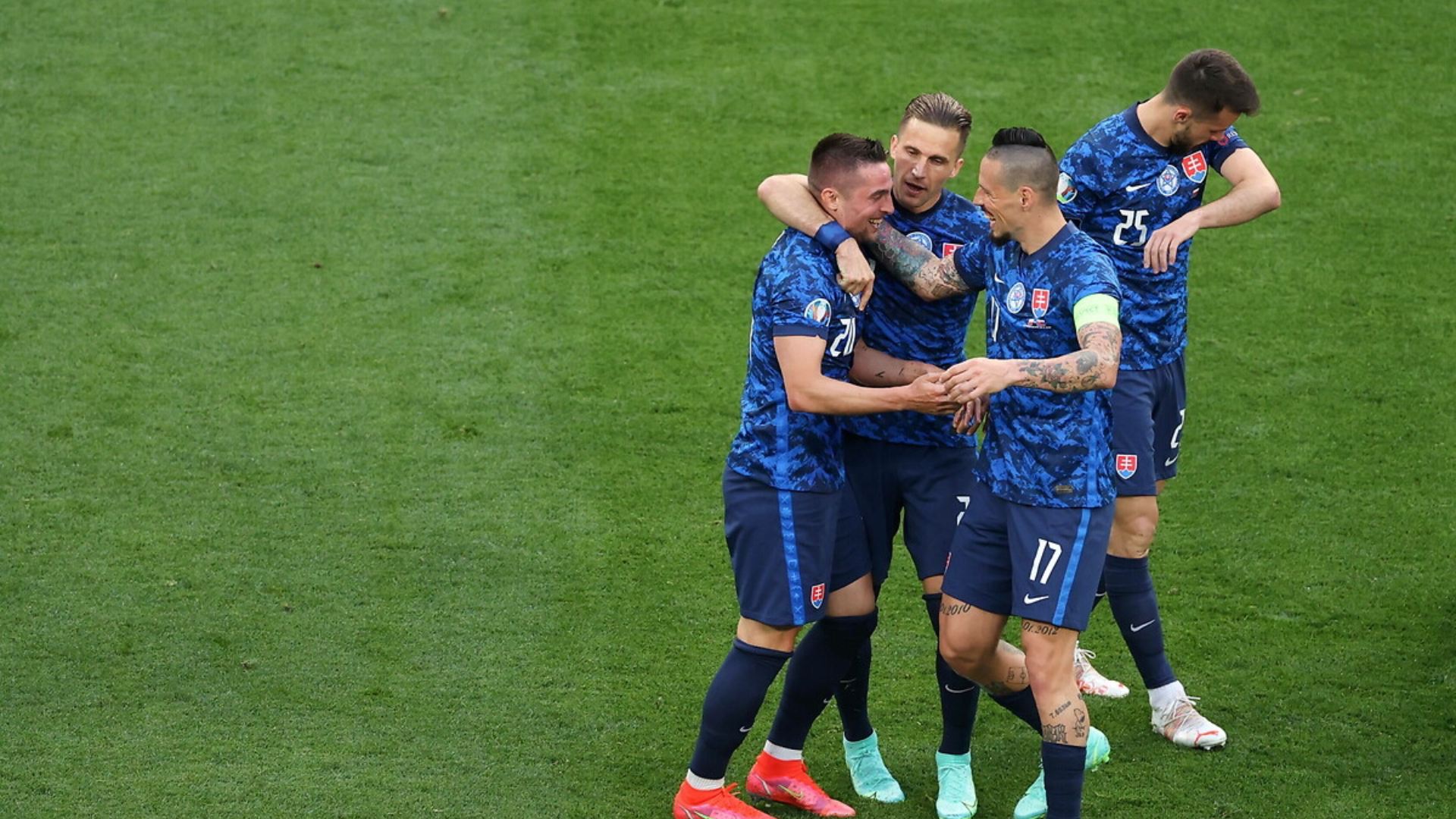 Slovakya gol sevinci EURO 2020