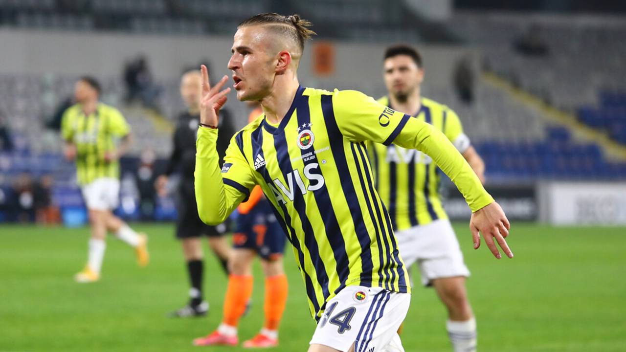 Fenerbahce De Pelkas In Bonservisi Belirlendi Mackolik Com