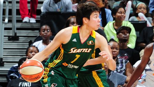 渡嘉敷来夢がファンの質問に回答 心に留めている言葉は 何事も自分らしく Nba日本公式サイト The Official Site Of The Nba