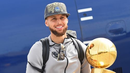 ステフィン カリー 調子はどうだ東京 とインスタグラムに投稿し日本上陸を知らせる Nba日本公式サイト The Official Site Of The Nba