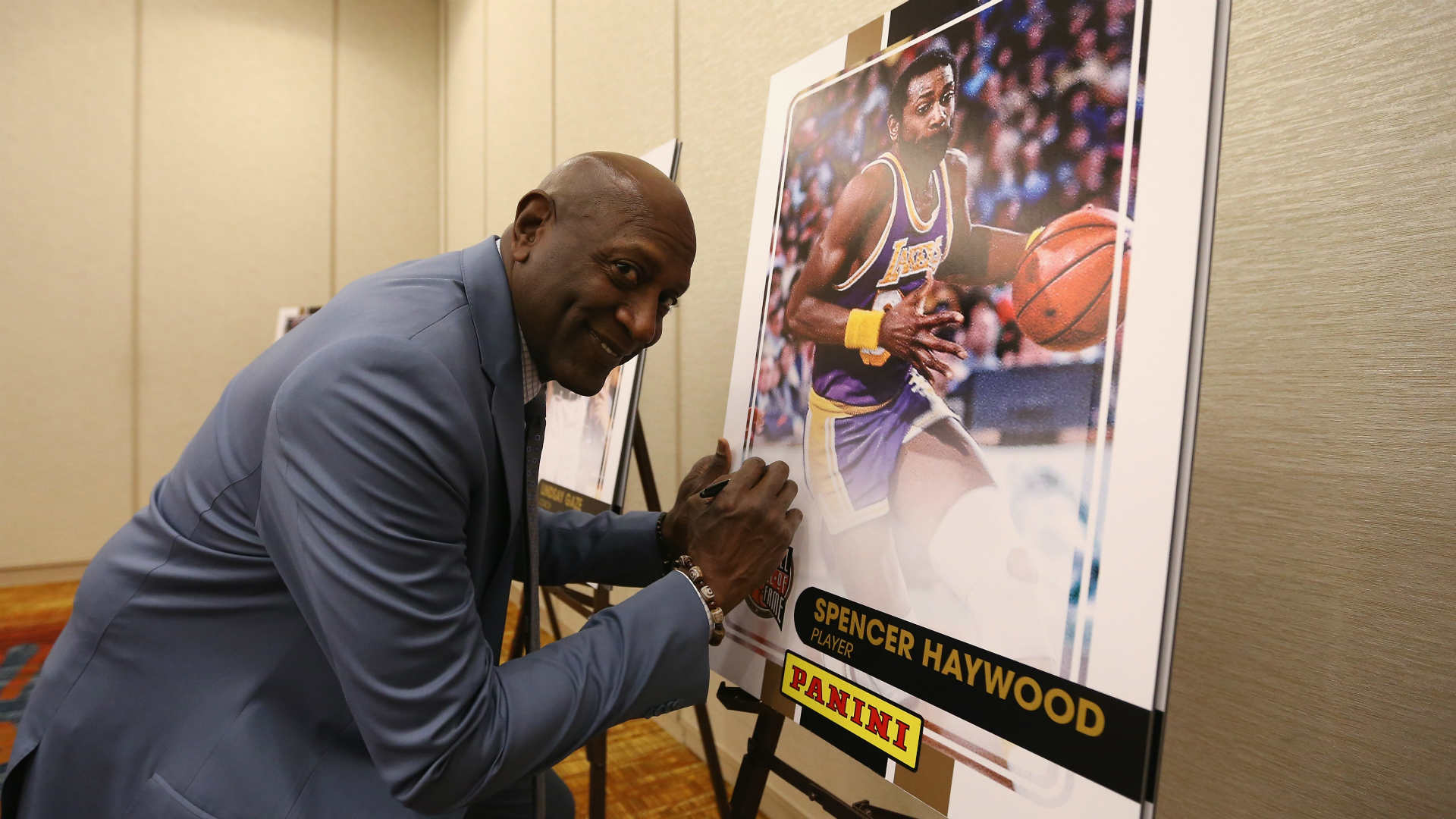 spencer haywood nike