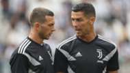 Federico Bernardeschi and Cristiano Ronaldo - cropped