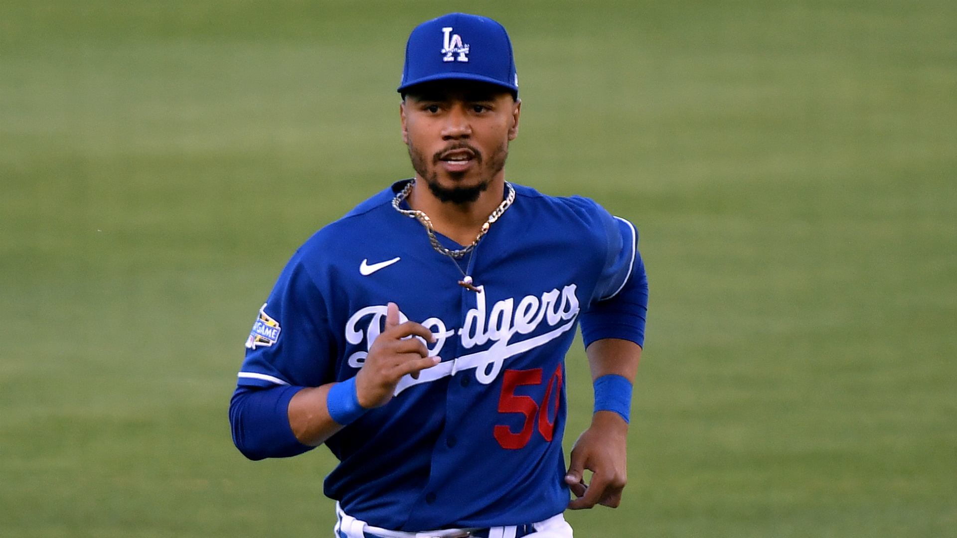 Dodgers sign star Mookie Betts to 12year extension through 2032 MLB