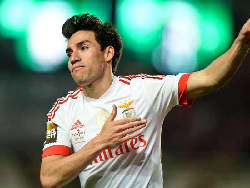 Transfer News Nicolas Gaitan Set To Leave Benfica Goal Com