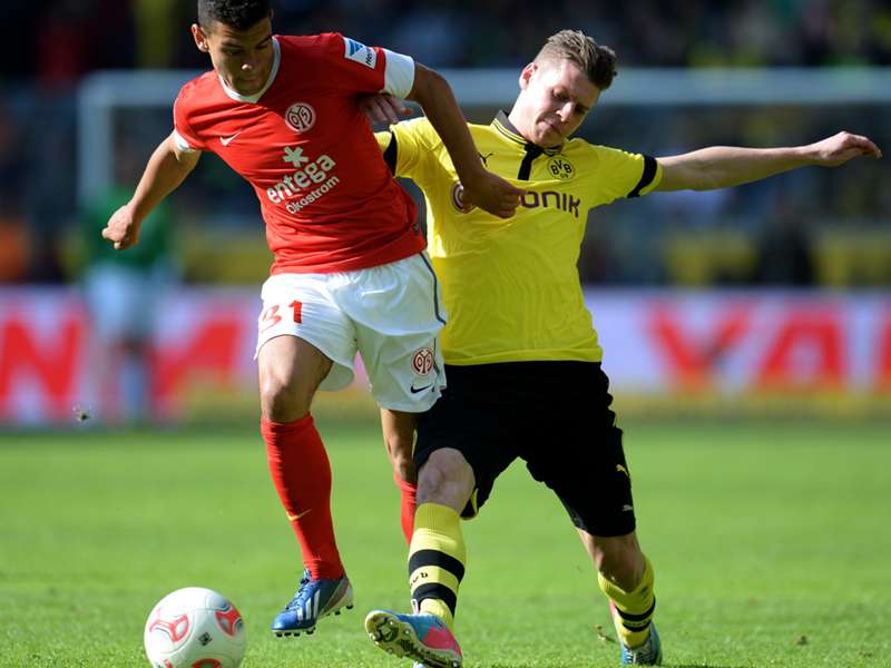 Mainz Tuchel Kritisiert Einstellung Von Parker Goal Com