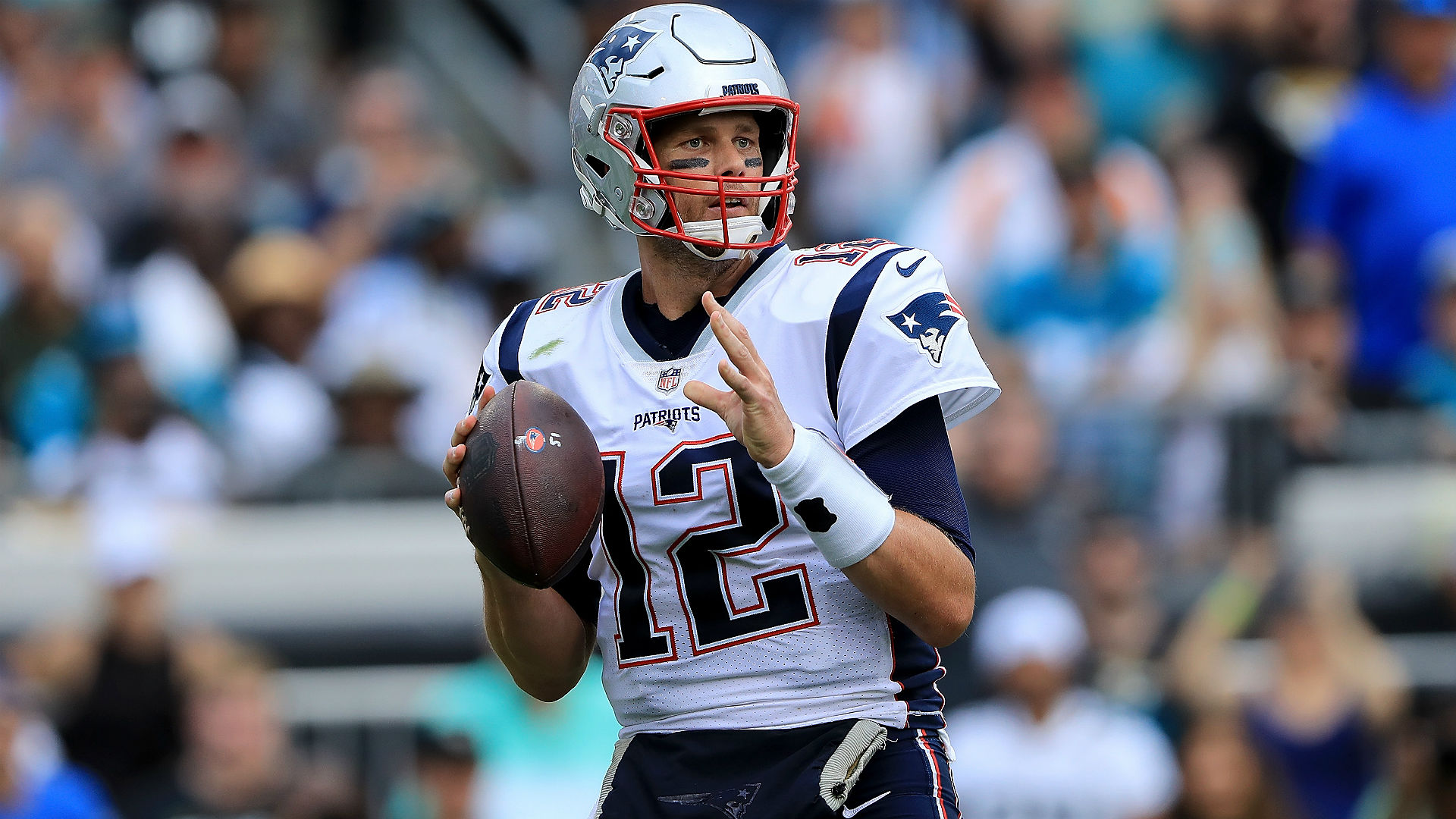 Tom Brady discusses Patriots' trade for WR Josh Gordon ...