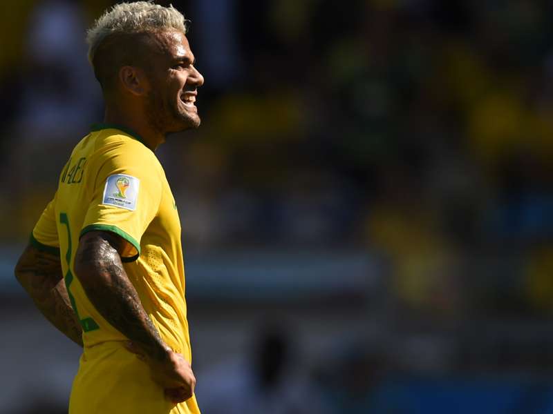 ブラジル代表 ダニ アウベスをコパ アメリカに追加招集 ダニーロが離脱 Goal Com ブラジル代表 ダニ アウベスをコパ アメリカに追加招集 ダニーロが離脱 Goal Com